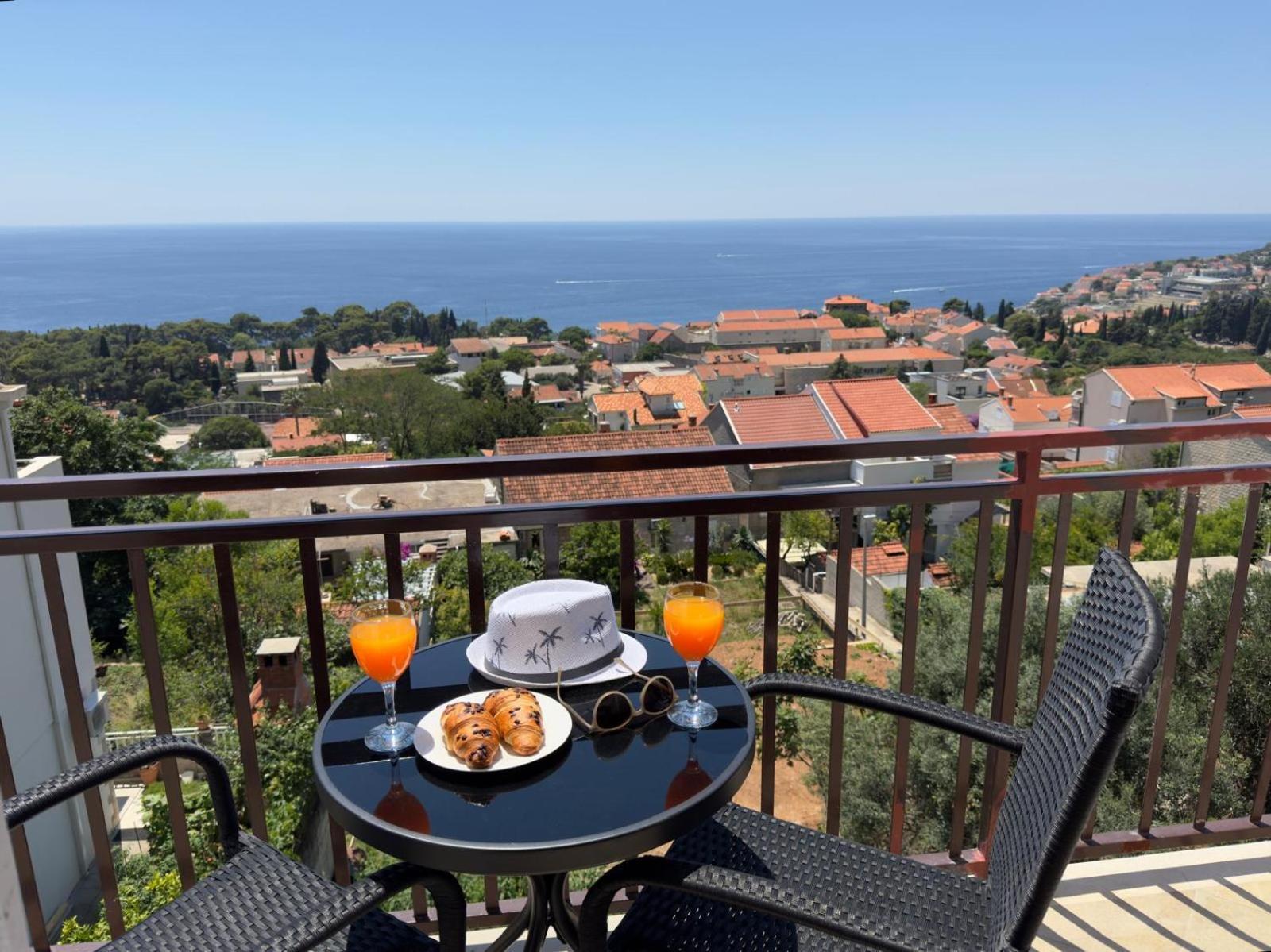 Accommodation Divanovic With Sea View Dubrovnik Dış mekan fotoğraf