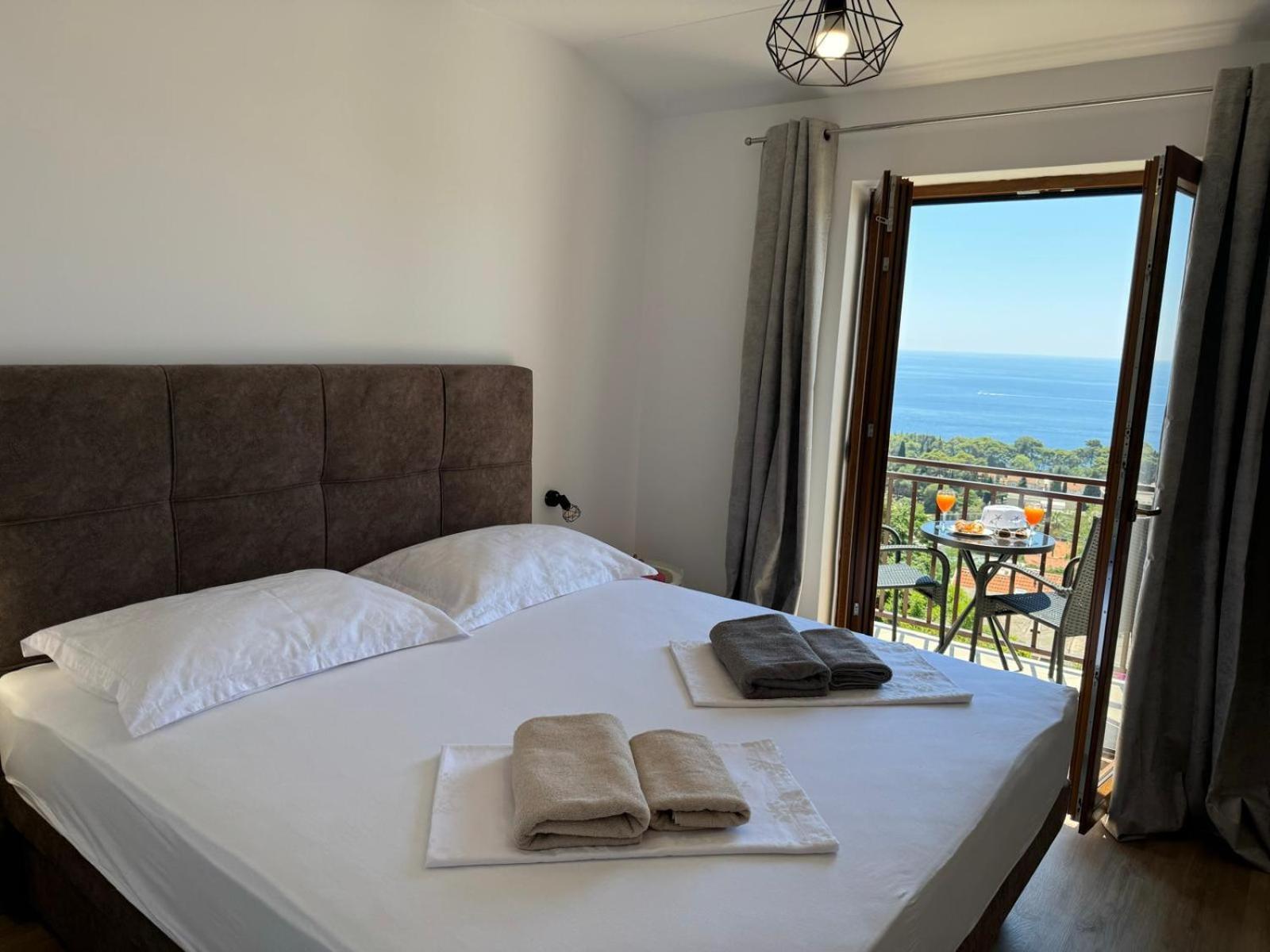Accommodation Divanovic With Sea View Dubrovnik Dış mekan fotoğraf